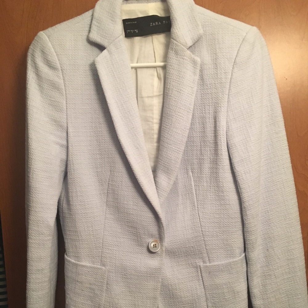 Zara Small Blazer like new